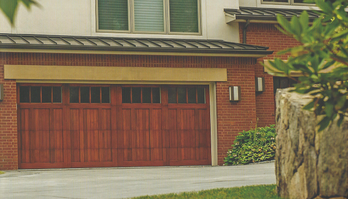 Overlay Carriage house